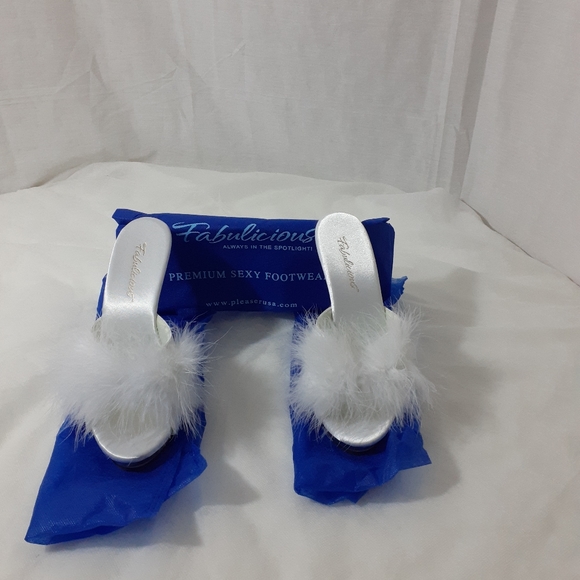 Pleaser Shoes - Sexy Heels with fur